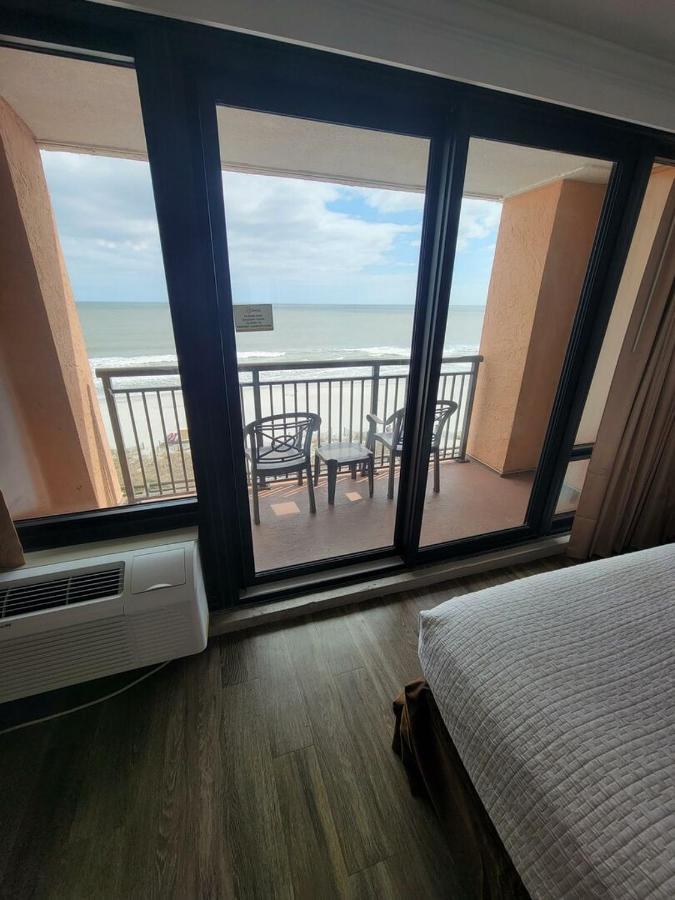 Direct Oceanfront Suite Caravelle Resort 615 Sleeps 4 Guests شاطئ ميرتل المظهر الخارجي الصورة