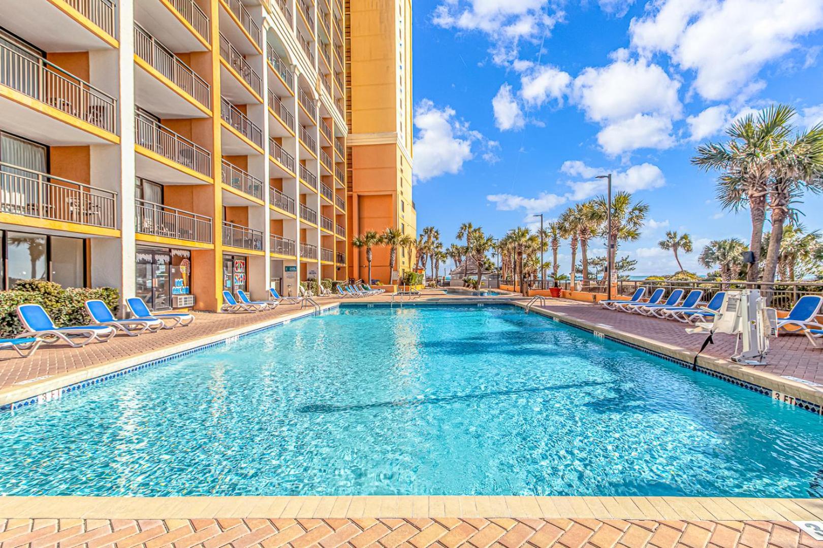 Direct Oceanfront Suite Caravelle Resort 615 Sleeps 4 Guests شاطئ ميرتل المظهر الخارجي الصورة